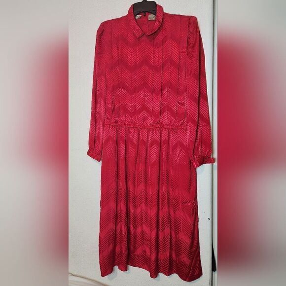 Liz Claiborne Lipstick Red Jacquard 80's Vintage Dress size 12 - Picture 1 of 14